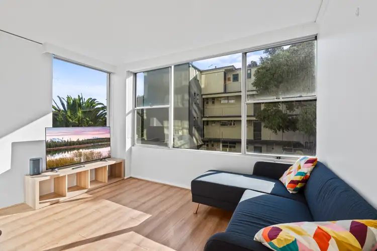 Third view of Homely apartment listing, 6/350 Beaconsfield Parade, St Kilda West VIC 3182