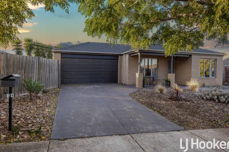 14 Harry Vallence dr, Maddingley VIC 3340