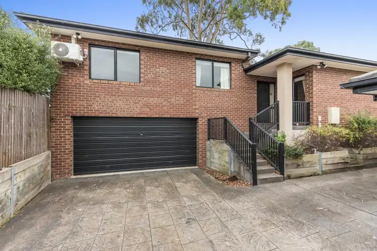 4/15 The Mews, Vermont VIC 3133