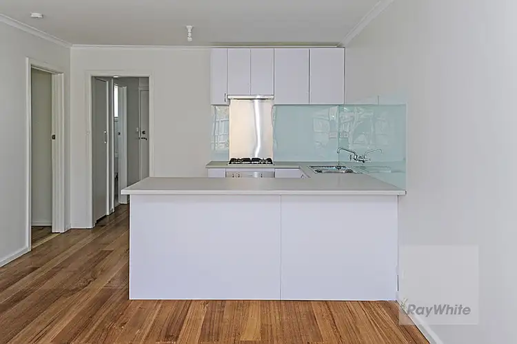 2/18 Powell Street