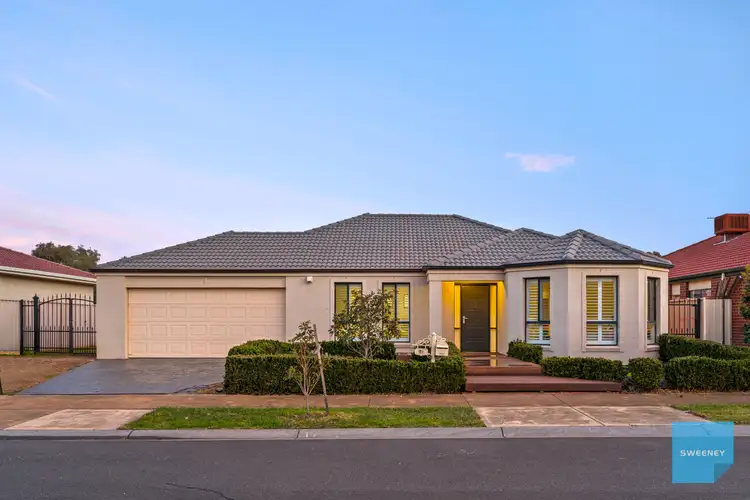 11 Richardson Court, Caroline Springs VIC 3023