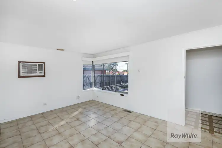 Fifth view of Homely house listing, 31 Cambridge Way, Campbellfield VIC 3061