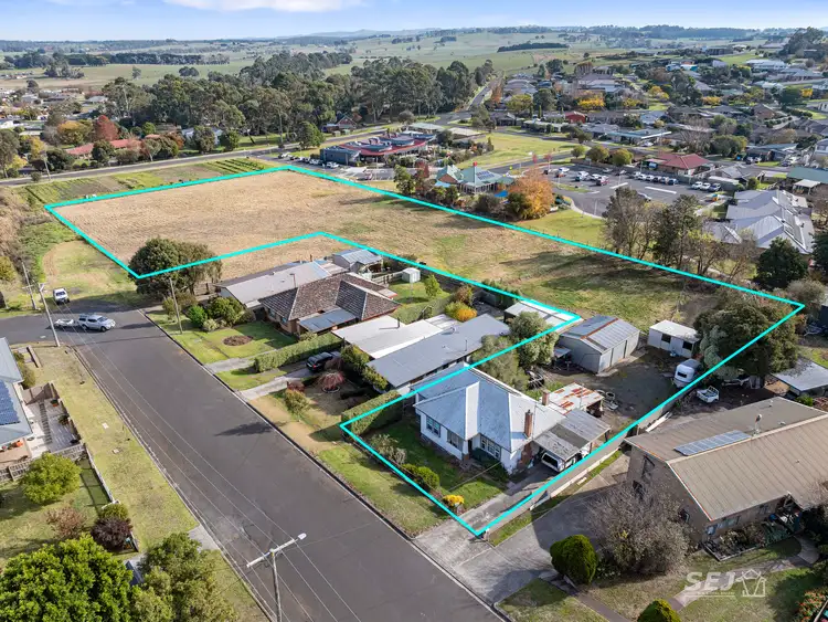 Second view of Homely house listing, 28 Bellingham Street, Leongatha VIC 3953