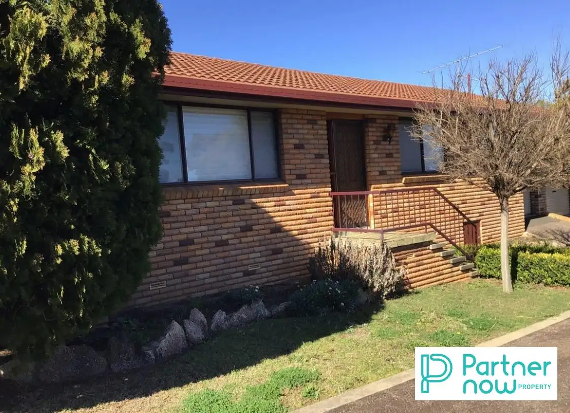 Main view of Homely unit listing, 1/113 Rawson Avenue, Tamworth NSW 2340