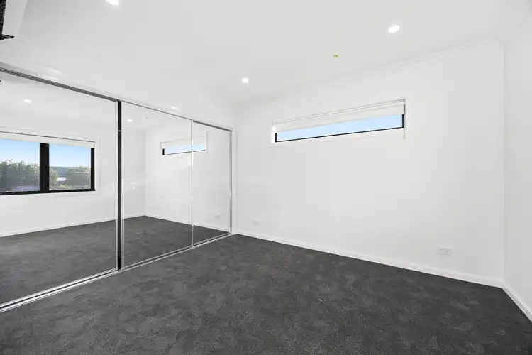 Fourth view of Homely house listing, 2/7 O'Connor Road, Knoxfield VIC 3180