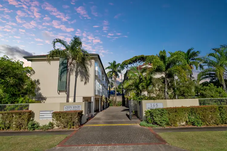1/165-169 McLeod Street, Cairns North QLD 4870