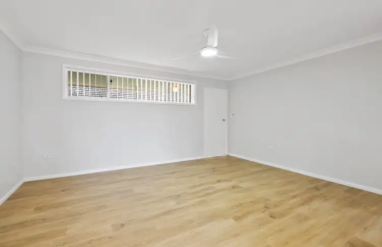 Second view of Homely house listing, 5/27 Prince Edward Drive, Brownsville NSW 2530