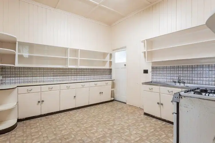 Fourth view of Homely house listing, 3 Chelmsford Avenue, Ipswich QLD 4305