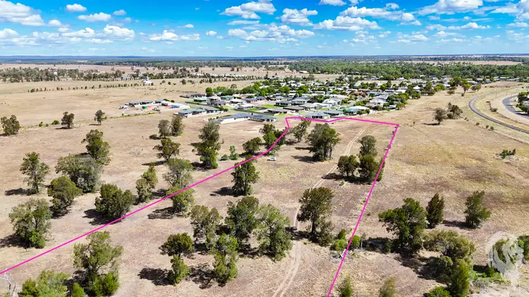 39 Ningadhun Circuit, Narrabri NSW 2390