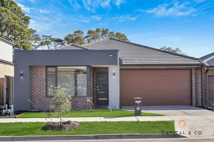 5 Bearing Street, Donnybrook VIC 3064