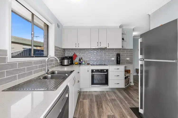 Fifth view of Homely apartment listing, 5/36-38 Batt Avenue, Wodonga VIC 3690
