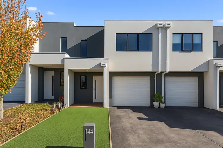 144 Willow Glen Boulevard, Cranbourne VIC 3977
