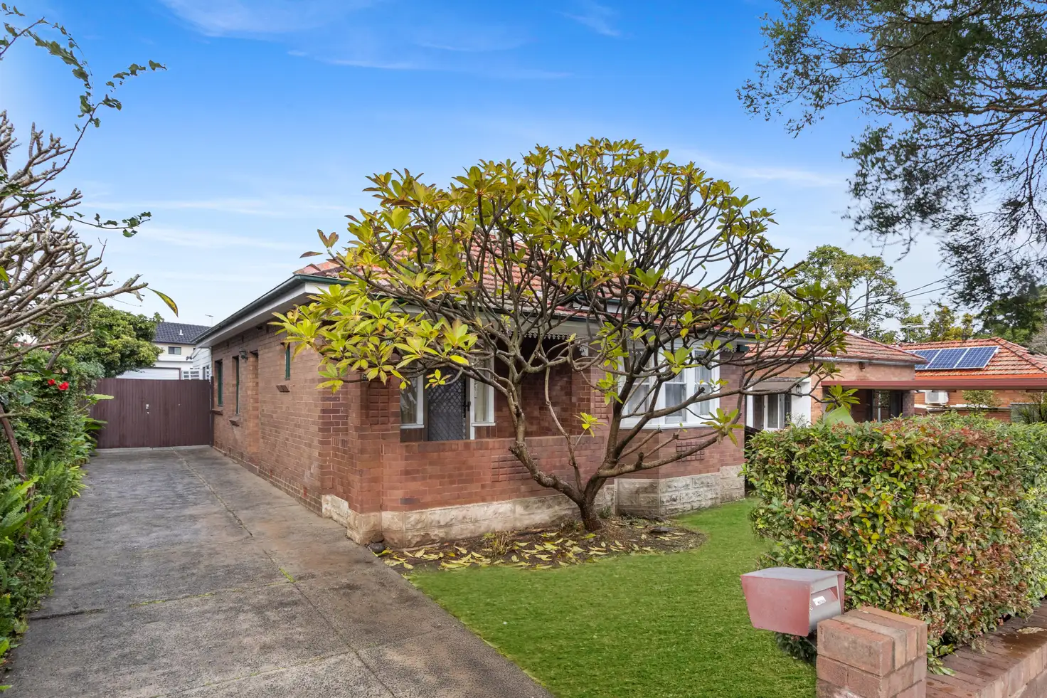 Main view of Homely house listing, 6 Broadarrow Road, Beverly Hills NSW 2209