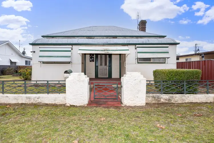 199 Baker Street, Temora NSW 2666