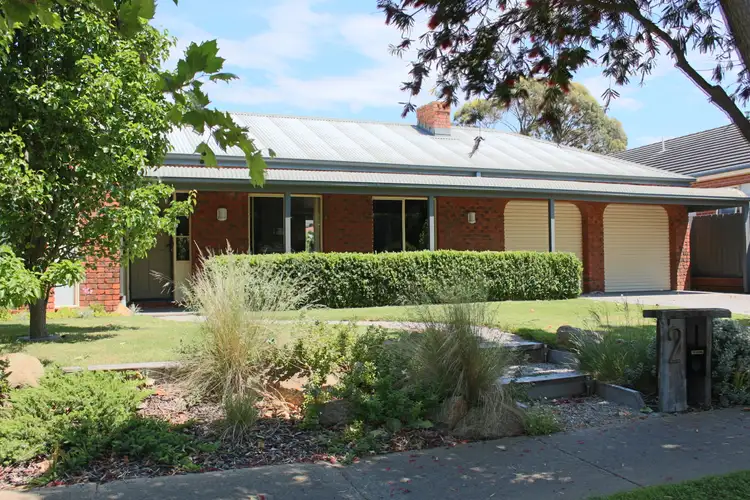 2 Lindholme Court