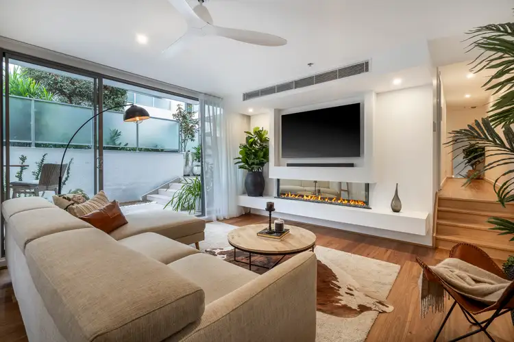 Second view of Homely apartment listing, 3/86-88 Beach Road, Sandringham VIC 3191