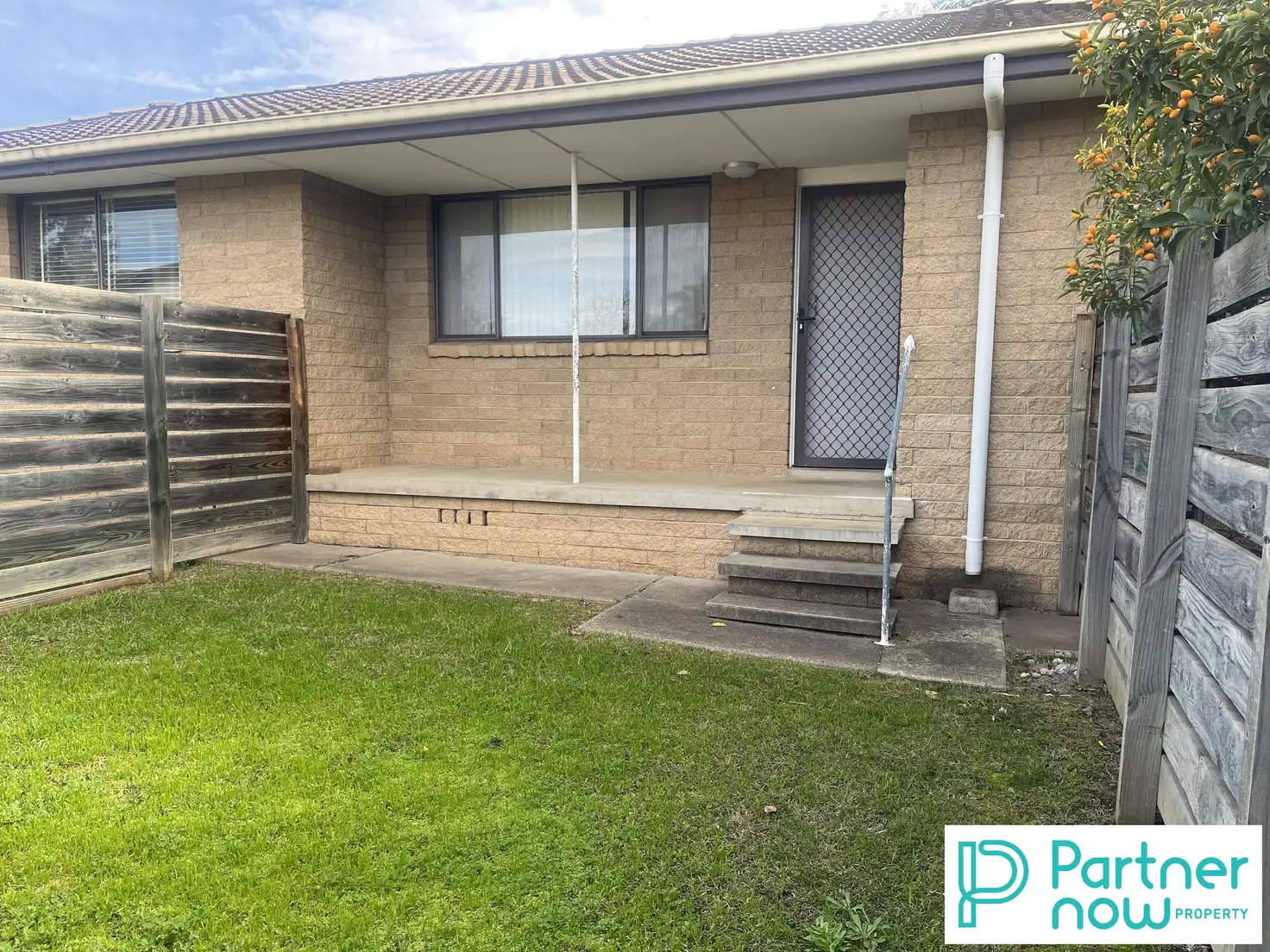 Main view of Homely unit listing, 2/4 Woodstock Street, Tamworth NSW 2340
