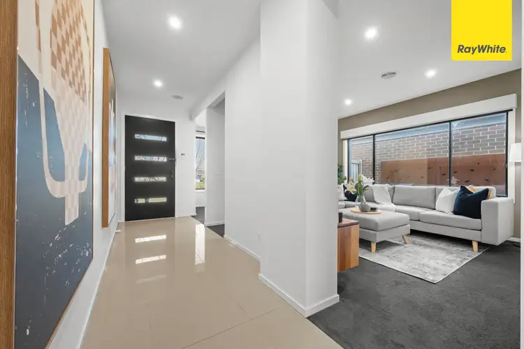 Fifth view of Homely house listing, 28 Bandicoot Loop, Tarneit VIC 3029