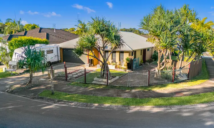 17 Barwon Crescent