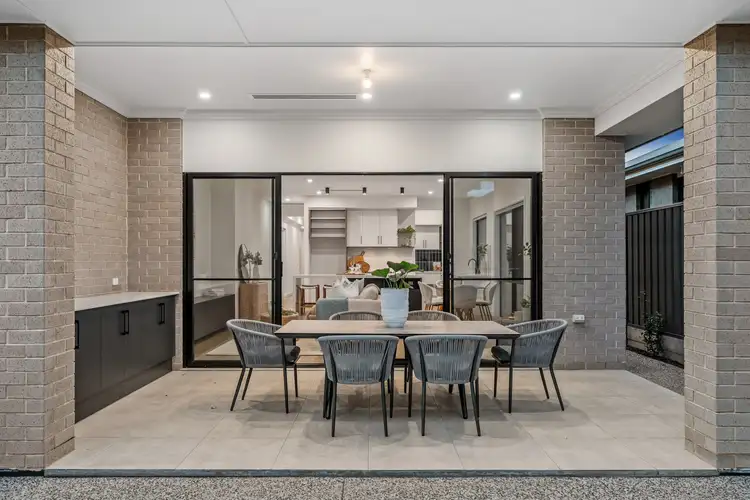 Fifth view of Homely house listing, 8 Arabian Way, Mount Barker SA 5251