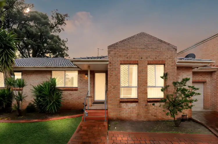 5/27 Rogan Crescent, Prairiewood NSW 2176