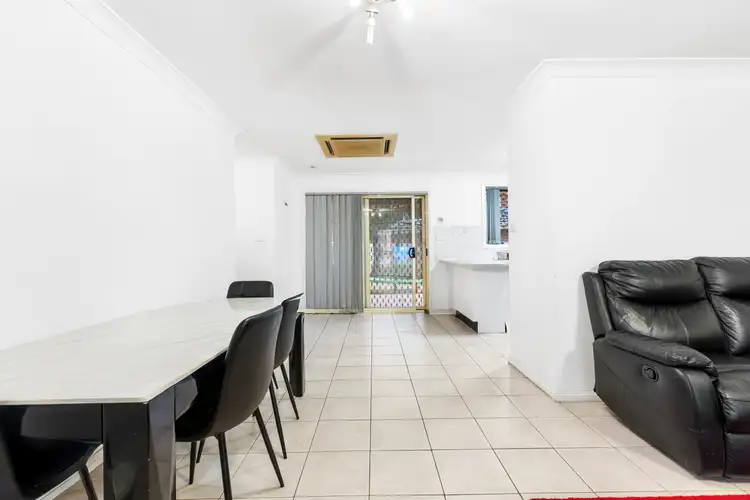 Fourth view of Homely villa listing, 5/27 Rogan Crescent, Prairiewood NSW 2176