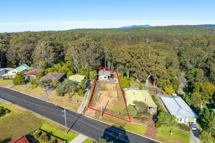 Third view of Homely house listing, 31 Thomson Parade, Dalmeny NSW 2546