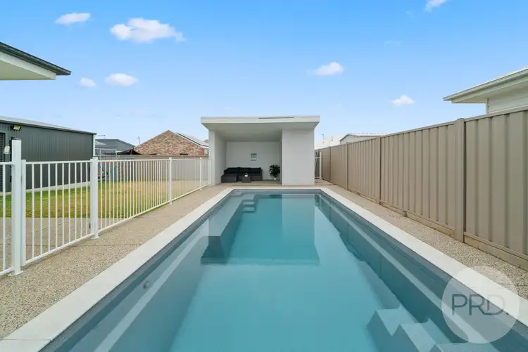 3 Denny Crescent, Gobbagombalin NSW 2650