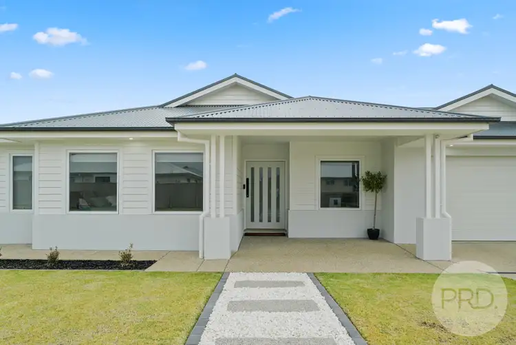 Second view of Homely house listing, 3 Denny Crescent, Gobbagombalin NSW 2650
