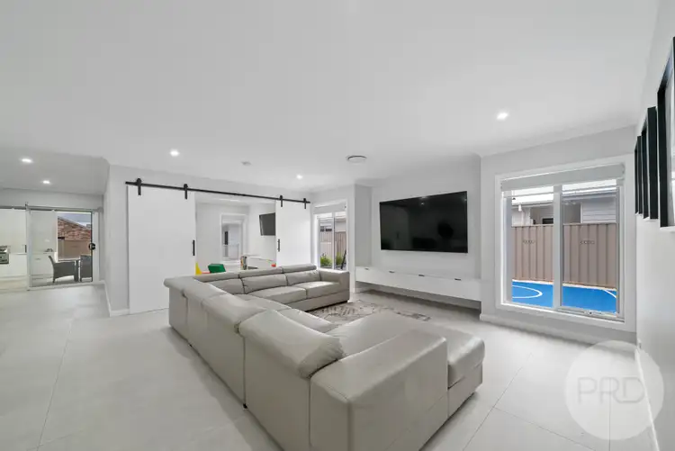 Fifth view of Homely house listing, 3 Denny Crescent, Gobbagombalin NSW 2650