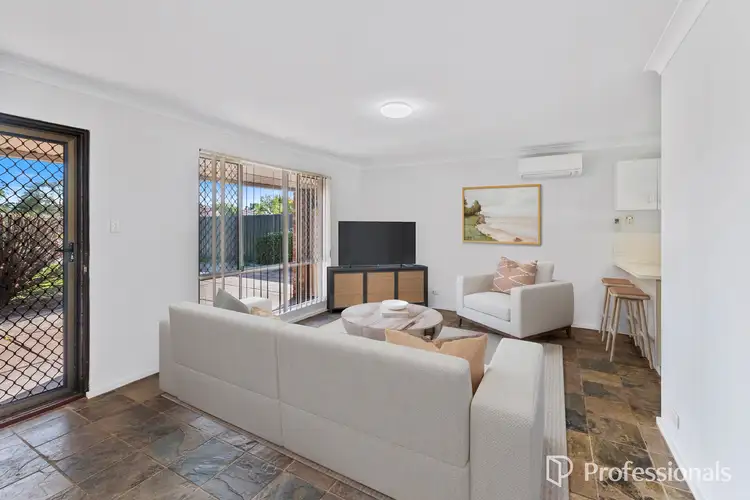 Fifth view of Homely semi-detached listing, 7 Dealy Close, Cannington WA 6107