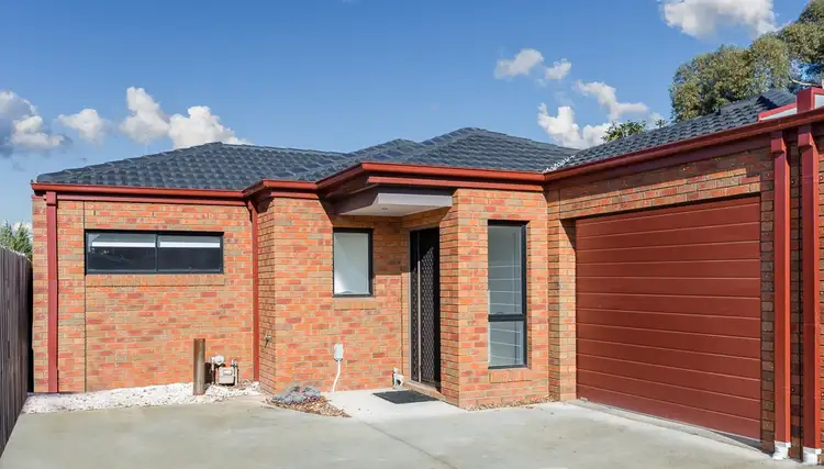 2/97 Hall Avenue, Altona Meadows VIC 3028