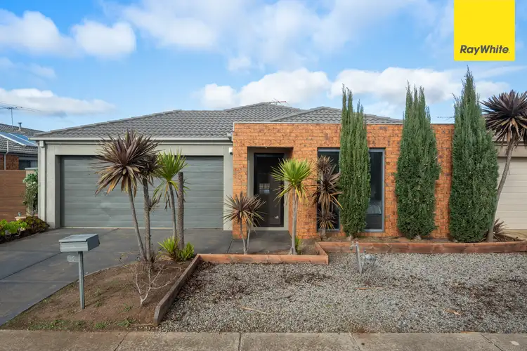 6 Sutton Grove, Melton West VIC 3337