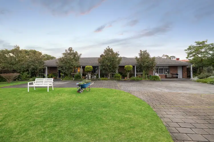 10 Farmillo Court, Lysterfield VIC 3156