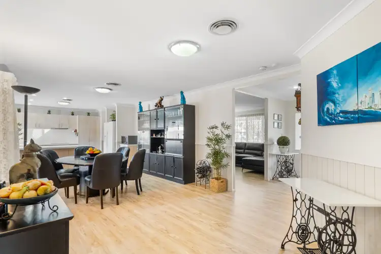 7 Teak Tree Road, Loganholme QLD 4129