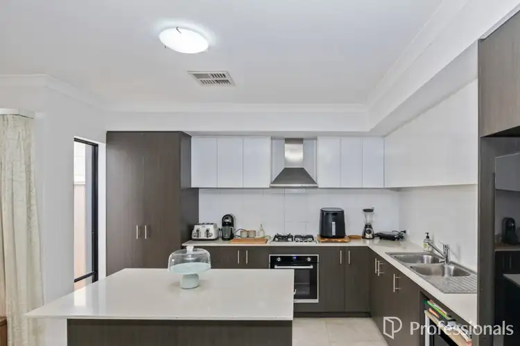 Fifth view of Homely house listing, 10/2 Fowey Loop, Mindarie WA 6030