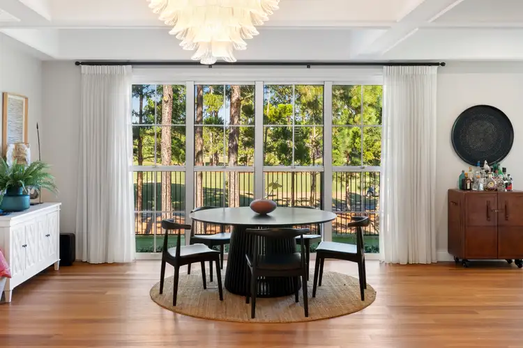 2265 Banksia Lakes Drive, Sanctuary Cove QLD 4212