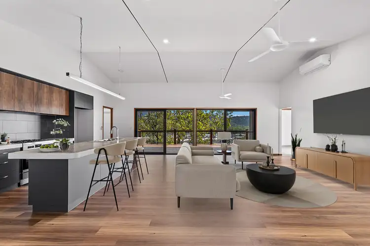 22 Whitehaven Crescent, Cannonvale QLD 4802