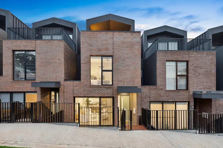 13 Lewis Walk, Woodforde SA 5072