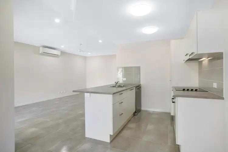 Fourth view of Homely unit listing, 2/116 Callaghan Street, Mooroobool QLD 4870