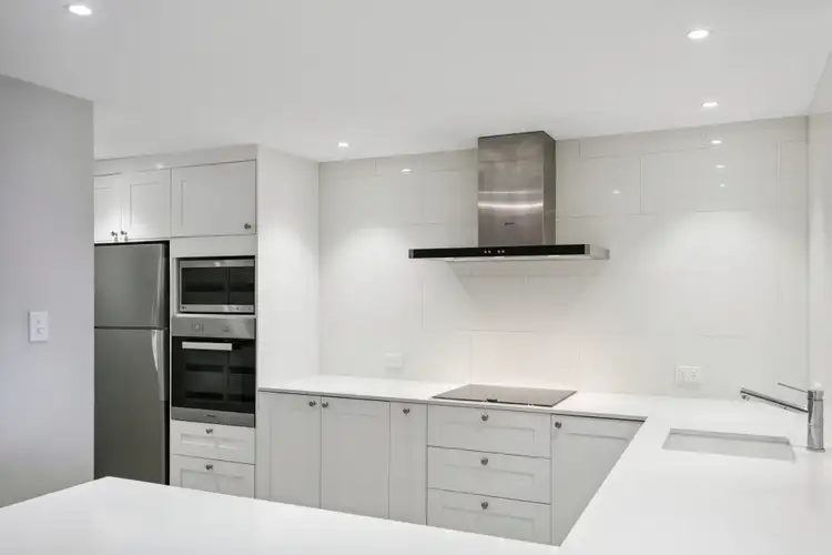 Sixth view of Homely apartment listing, 7/116 Marine Parade, Cottesloe WA 6011