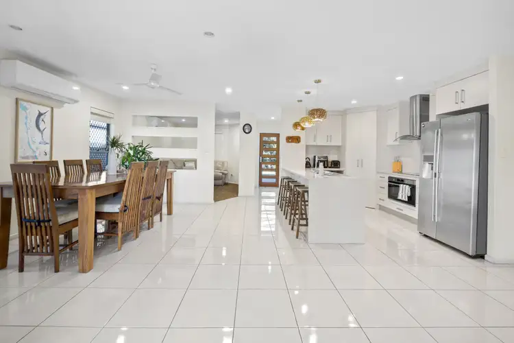 Fourth view of Homely house listing, 5 Floresta Lane, Beaconsfield QLD 4740