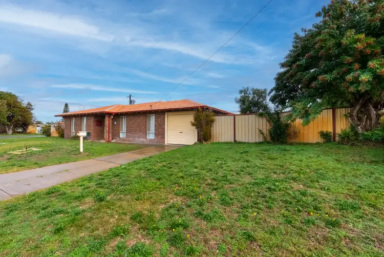 1 Frome Way, Cooloongup WA 6168