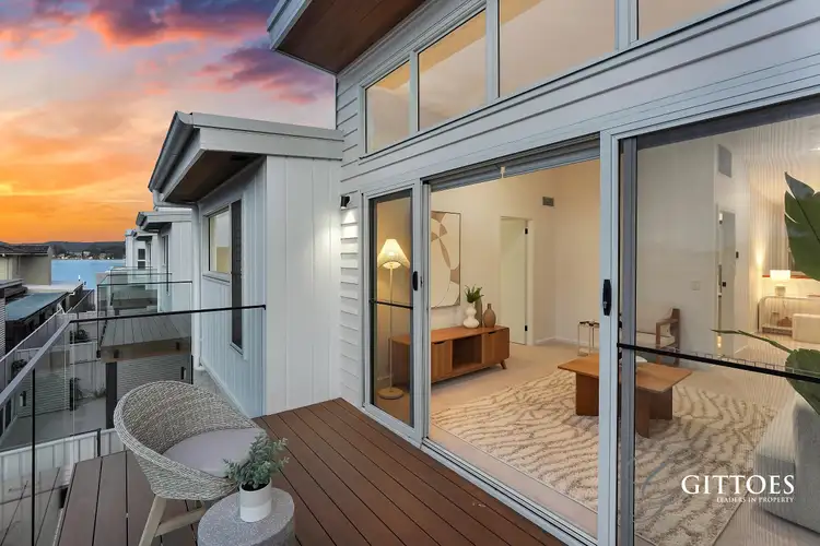 2/19 Kurrawa Avenue, Point Clare NSW 2250