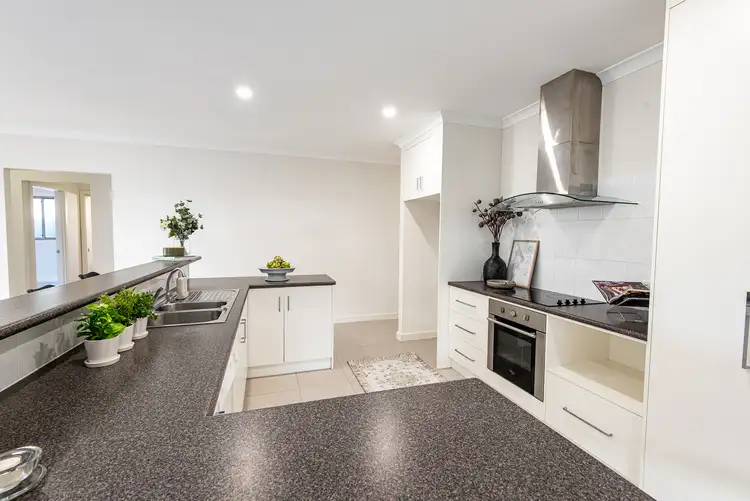 Seventh view of Homely house listing, 2 Federation Drive, Naracoorte SA 5271