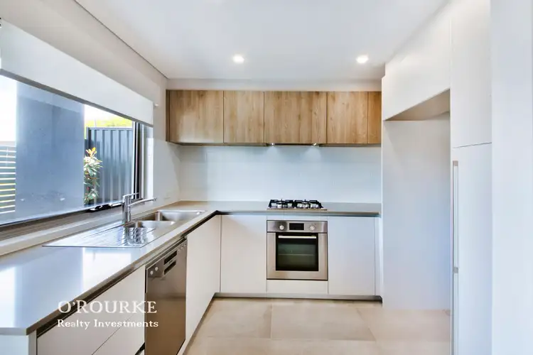 Fifth view of Homely apartment listing, 2/9 Nautilus Crescent, Scarborough WA 6019