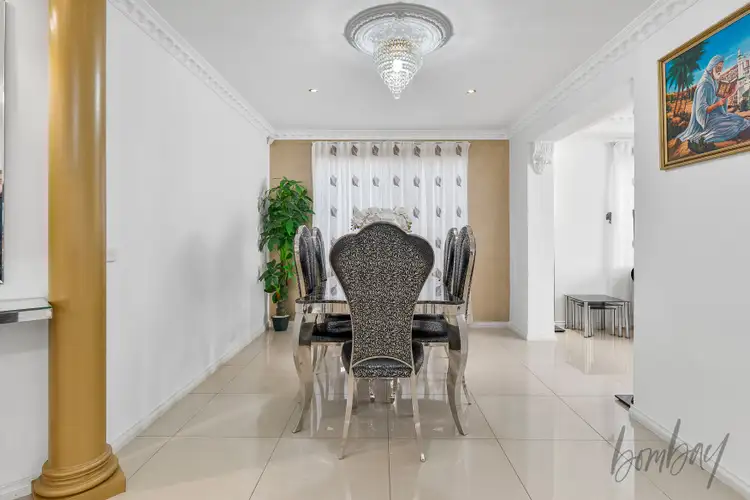Sixth view of Homely house listing, 1 Nixon Court, Roxburgh Park VIC 3064