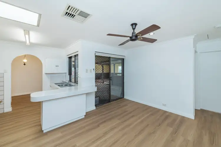 Fifth view of Homely house listing, 4 STAMOS COURT, Kardinya WA 6163