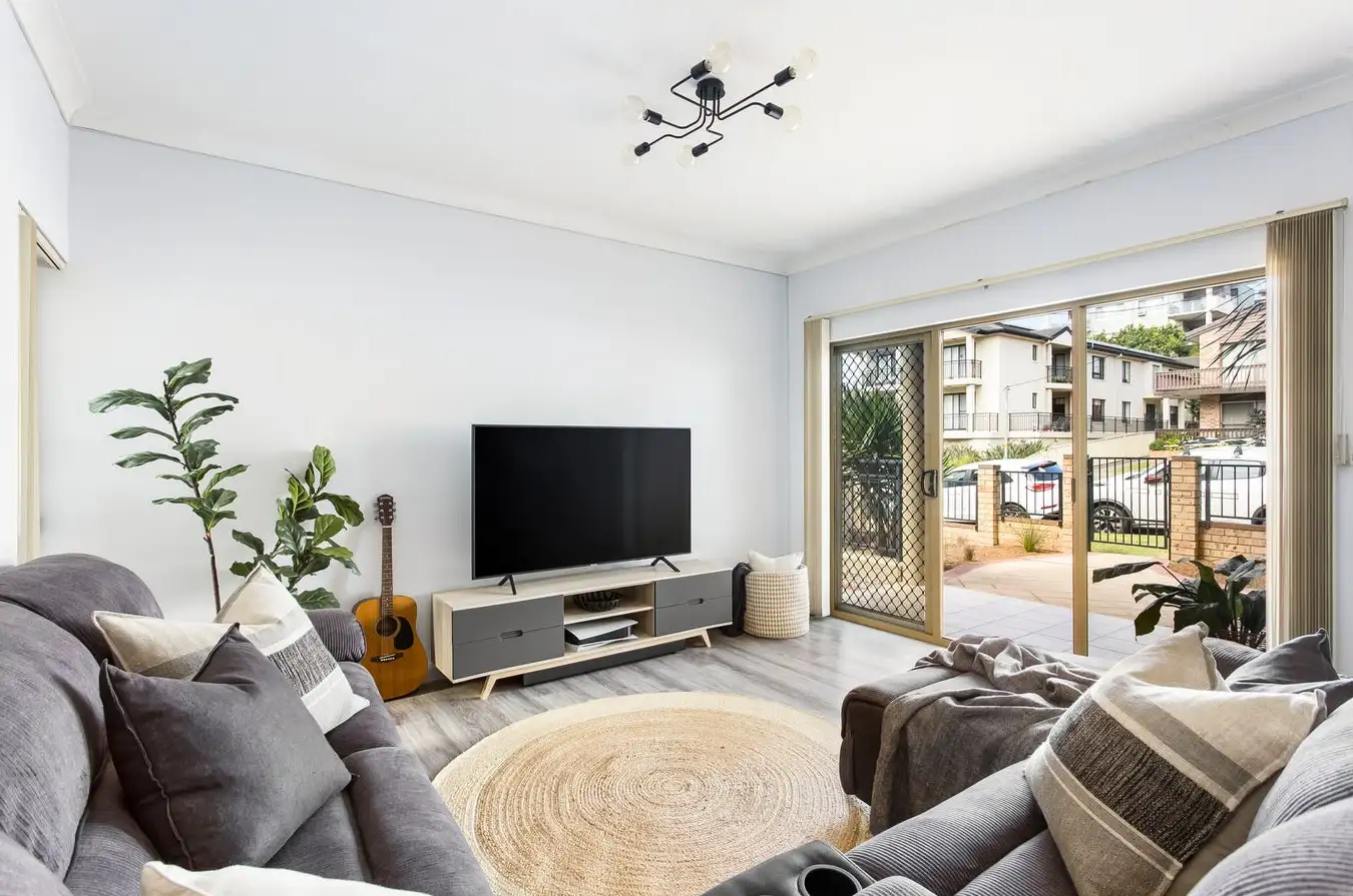Main view of Homely house listing, 2/20-22 Hercules Street, Wollongong NSW 2500