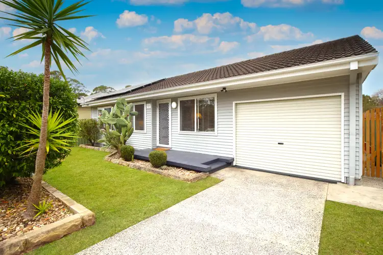 Main view of Homely house listing, 5 Lionel Parade, Springfield NSW 2250